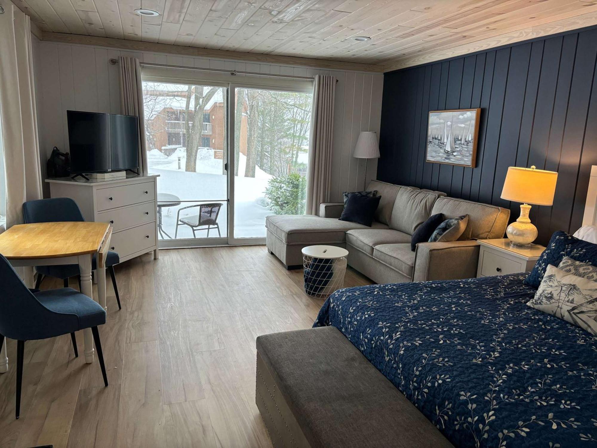 Shanty Creek, Condo, Golf ,Sleeps 4, Pets Welcome! 벨레르 외부 사진